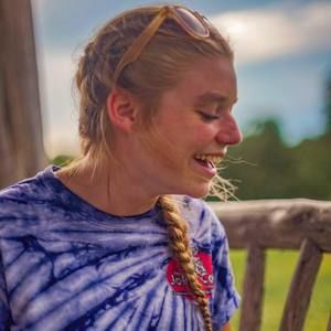 Meet your Posher, Mackenzie